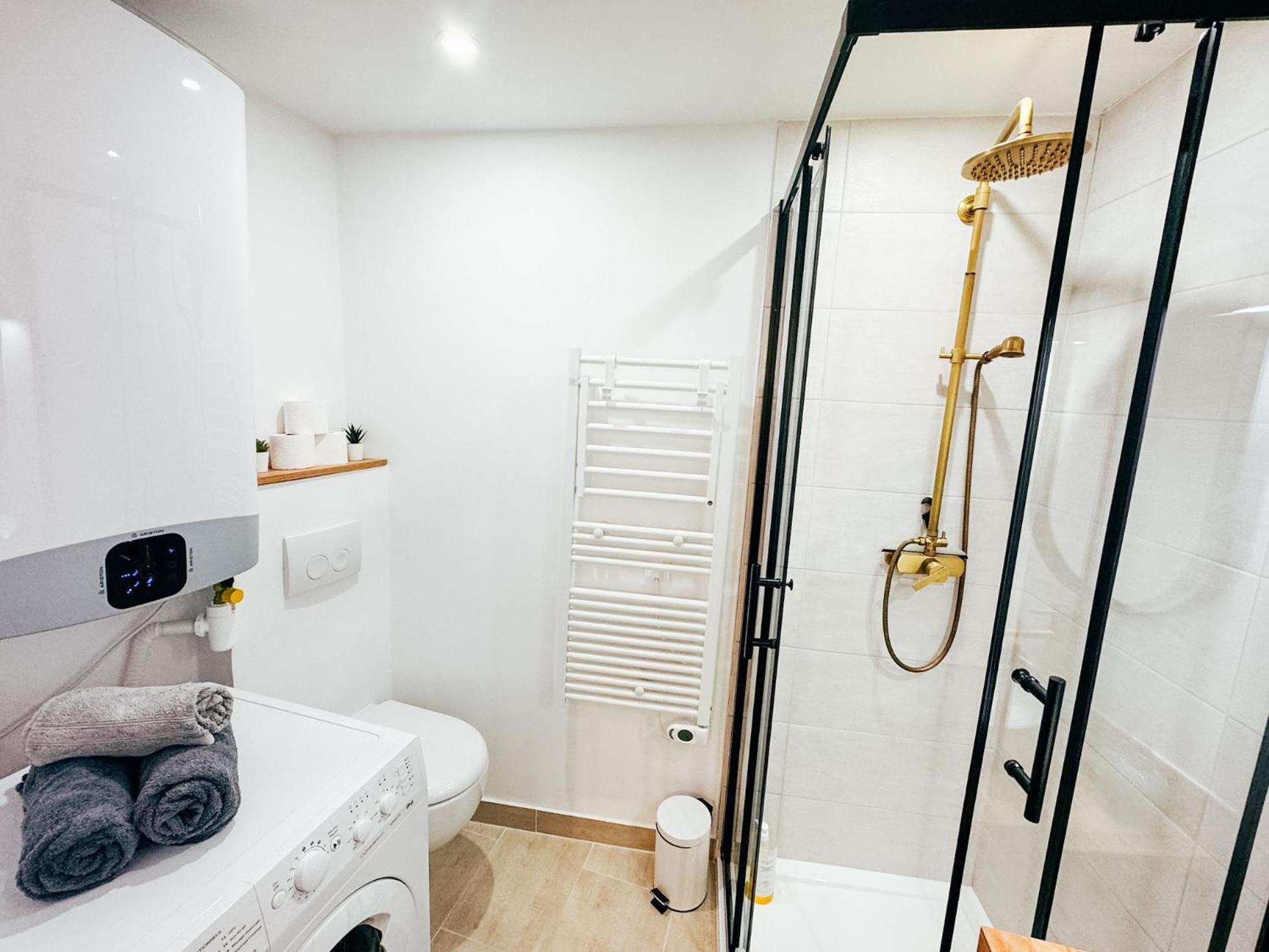 Studio Cozy Centre Avec Parking Grasse Ngoại thất bức ảnh